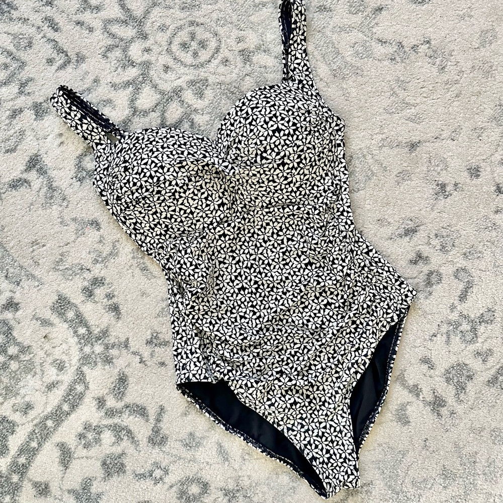 Niptuck Swim One Piece Bathing Suit Black & Cream Size 14
